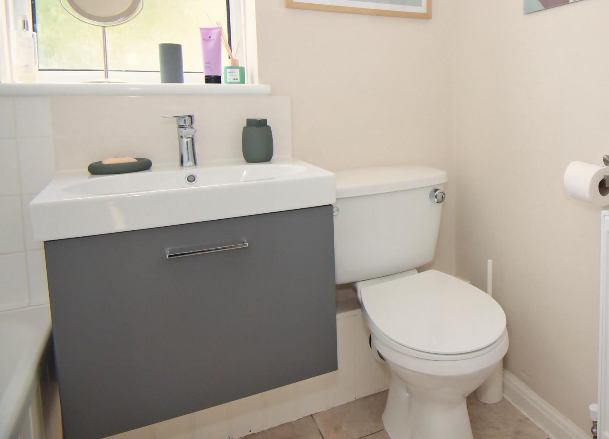 Spacious Double Room With Private Bathroom In Quiet Area Only 20 Min To Central London Streatham Vale Экстерьер фото